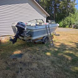 1985 Glassply single hull 100 h evenrude