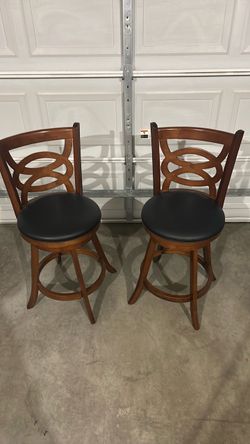 Table Chairs