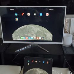 Viotek 32" LED Monitor (3 available)