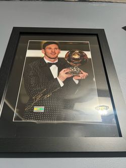 Lionel Messi signed ballon d'or icons framed photo