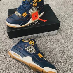 Jordan 4 Retro (Dunk From Above)