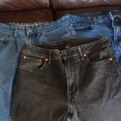 3 Jeans Men 32 X 32  $10 For All 