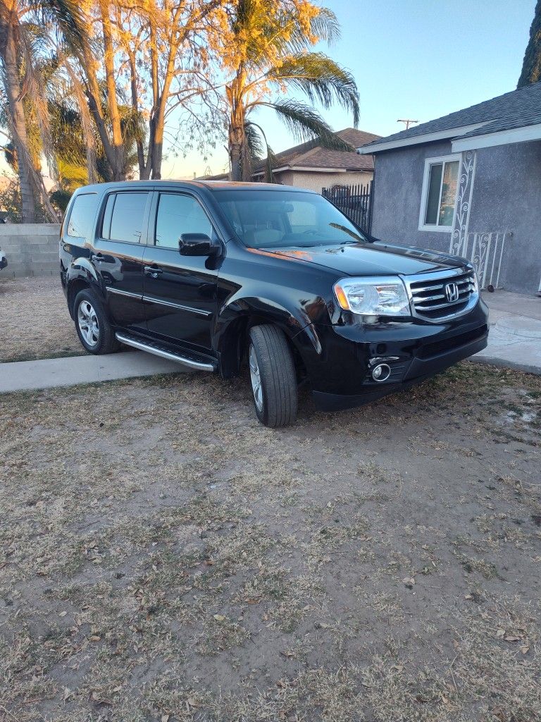Honda Pilot EXL. 2013.