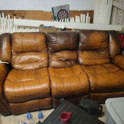 Double Ended Reclining Couch