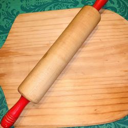 ORIGINAL FARMHOUSE 17” 1950’s All Wood ROLLING PIN Super smooth Excellent Condition