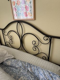 Queen bed  heavy duty metal with casters