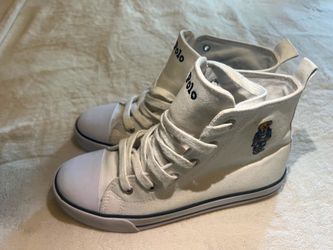 Boys polo shoes, size 3