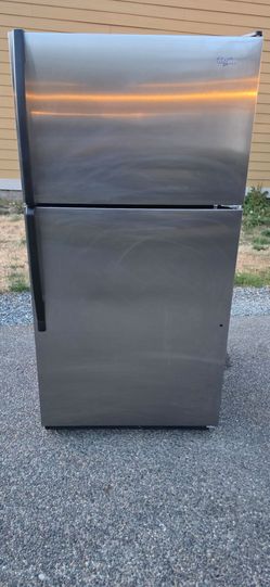 Whirlpool Fridge Size 33w 31d 66h) I Can Help You With Free Delivery Within 10 miles distance
