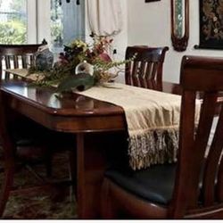 Dining Room Table And 6 Chairs