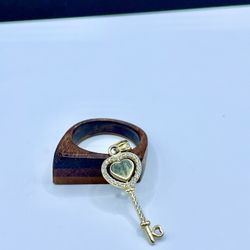 10k Gold Heart Pendant 