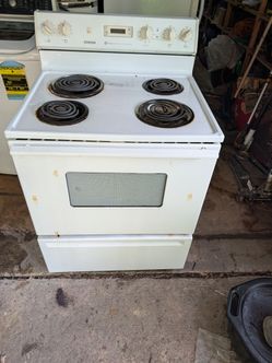 Maytag Electric Coil Range Stove