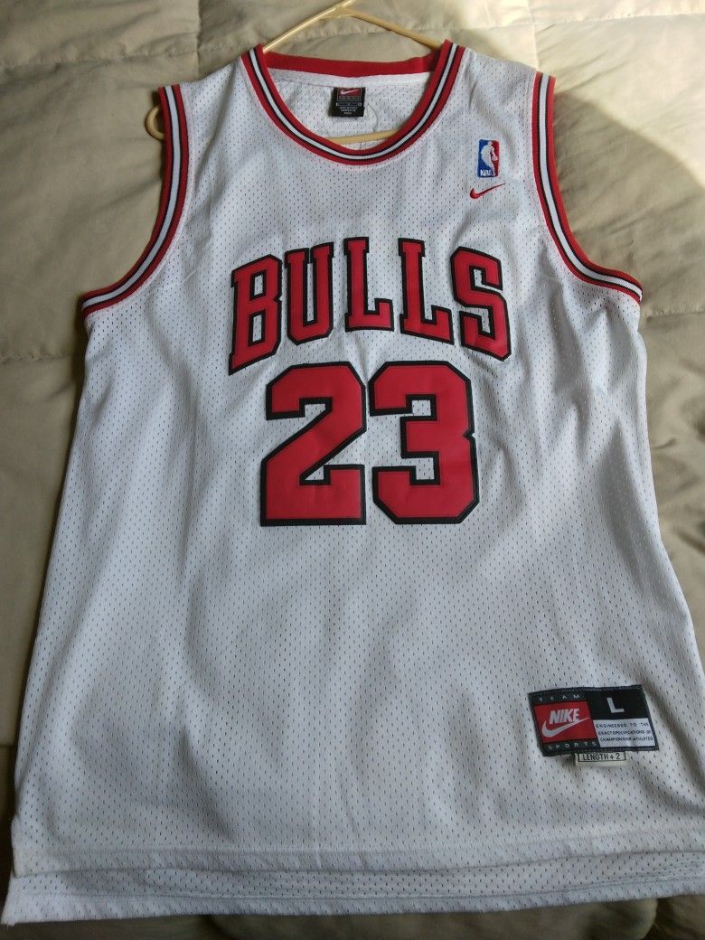 Basketball Jerseys Men's Size L Kobe,MJ, And Nipsey
