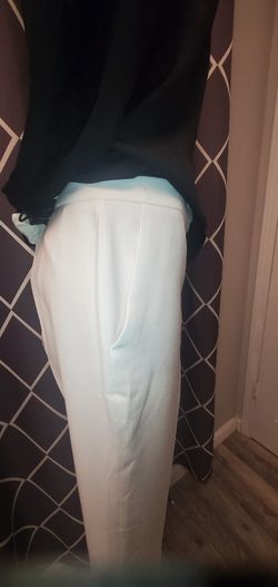 BCBG MAXAZRIA Pants Color: White Size: 12