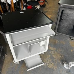 Stellate HARMONIE Equipment Rolling Cart