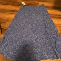 Size small Skirt