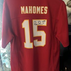 Autographed Patrick Mahomes Jersey