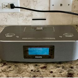 Philips AM/FM Clock Radio