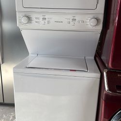 Washer And Dryer Frigidaire 