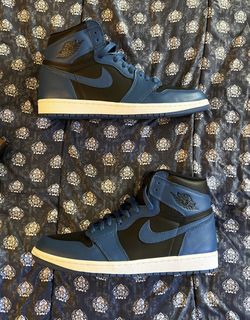 Nike Air Jordan 1 Dark Marina