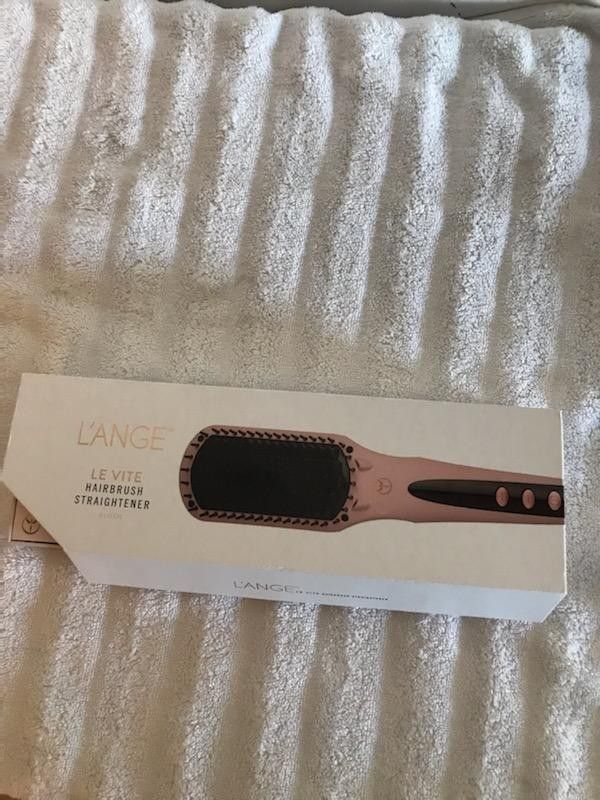 L'Ange Hairbrush Straightener