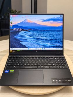 Acer Predator Helios 16 Gaming Laptop – RTX 4060 / i7 / 16GB RAM / 165Hz