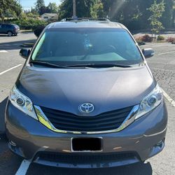 2013 Toyota Sienna