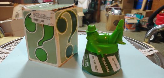 AVON WEEKEND DECISION MAKER BOTTLE