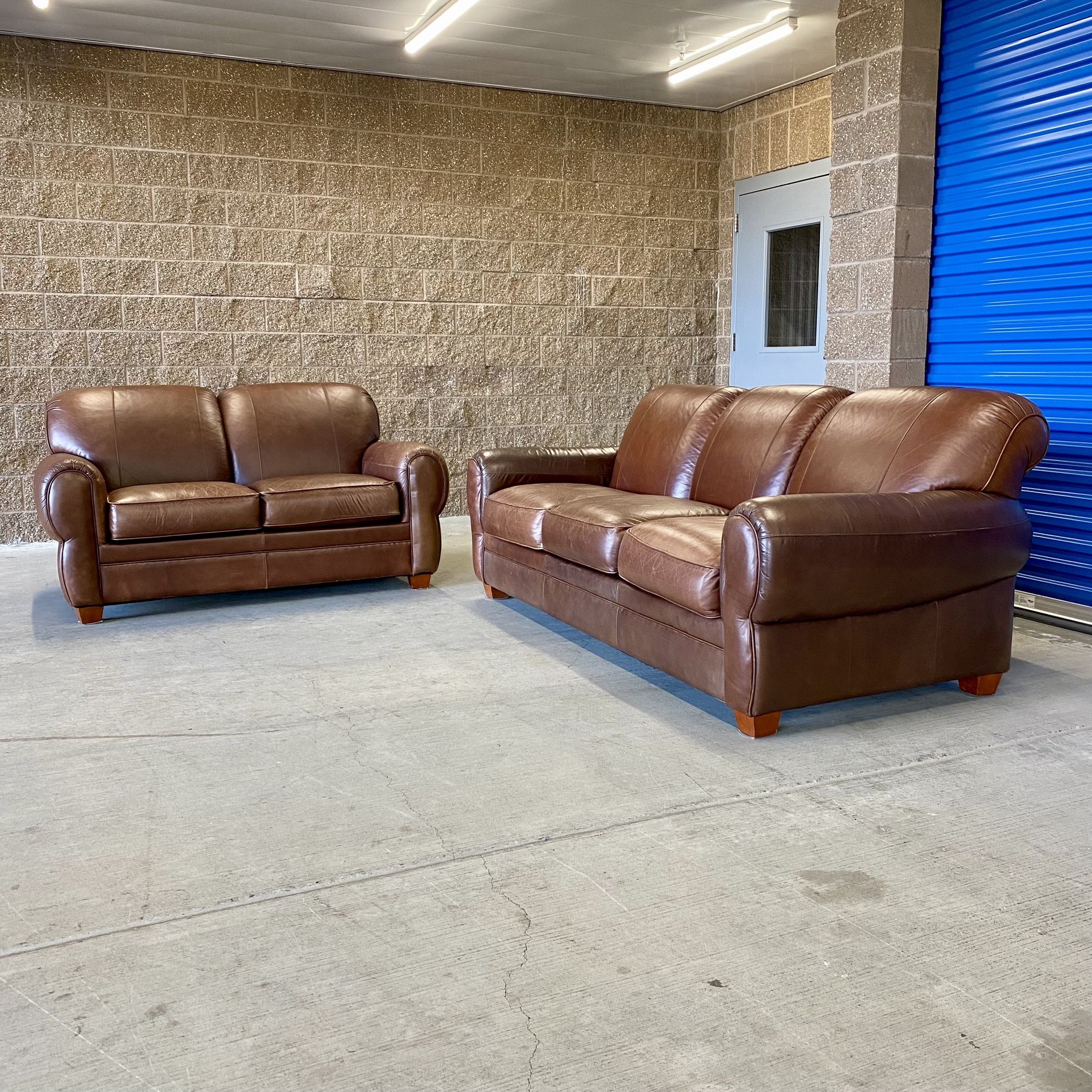 Brown La-Z-Boy Genuine Leather Couch Sofa and Loveseat Set (DELIVERY