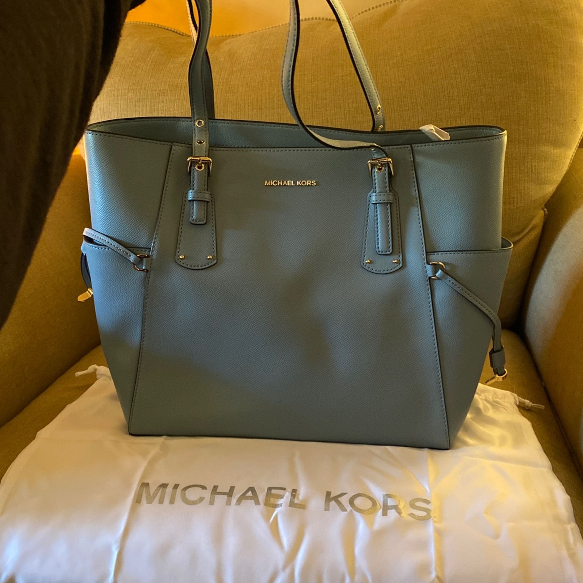 Brand New Blue Micheal Kors Purse