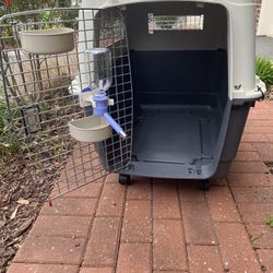 Tucker Murphy Dog Crate 