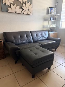 Loveseat sofa with ottoman