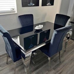 Modern 5 Piece Dining Table Set (table And 4 Chairs)