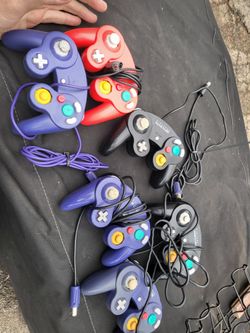 Original authentic oem gamecube controllers 
30.00 each Good Condition  Aftermarket  15.00 Each