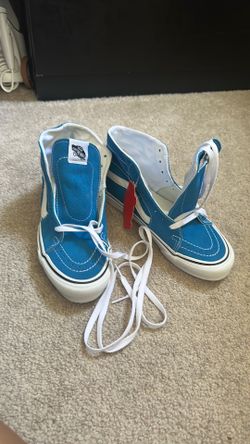 Vans Sk8-Hi High Top Sneakers – Blue/White