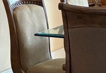 Upholstered Wooden Dining Chair