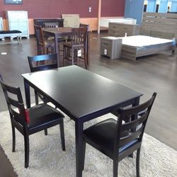 5 Piece Dining Room Set Table Three Chairs And Bench