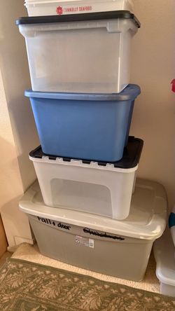 Plastic Storage Bins with Lids