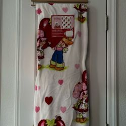 Strawberry Shortcake And Huckleberry Fin Valentine’s Day Blanket 