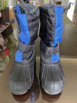 Arctic Ridge Snow Boots Kids Youth Size 4M