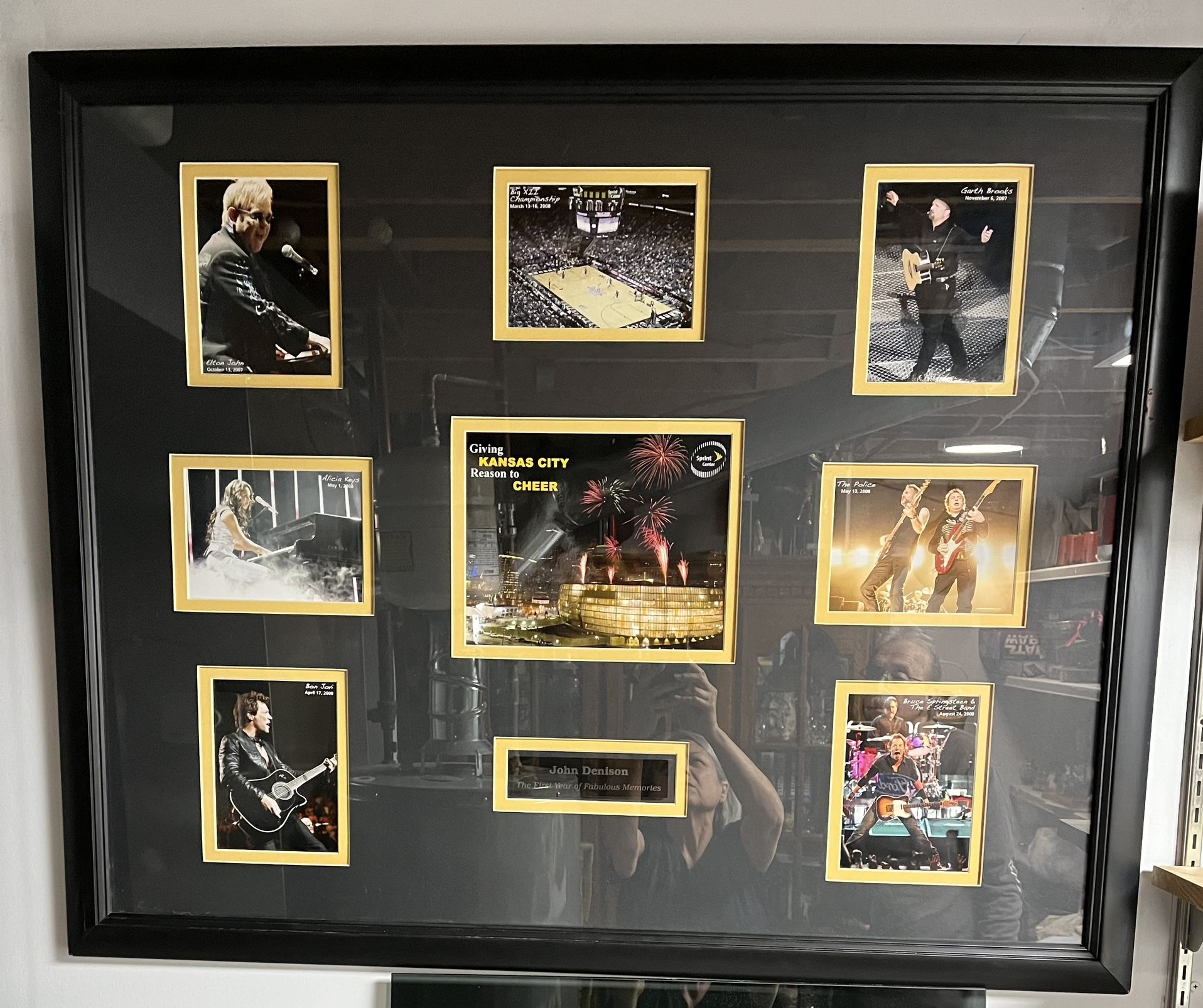 Elton John Sprint Picture