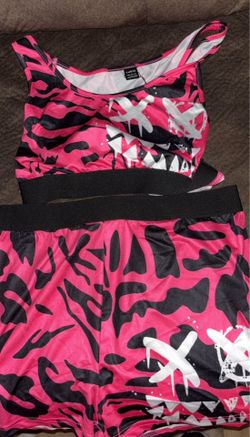 SHEIN 2-Piece Hot Pink & Black Graffiti Graphic Set - Crop Tank Top & Shorts Size L