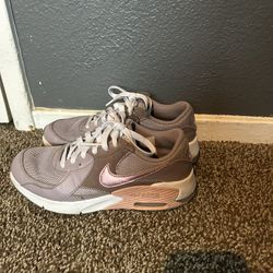 Women’s Nike