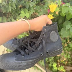All black converse men 