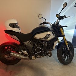 2022 CF Motto 700 CLX