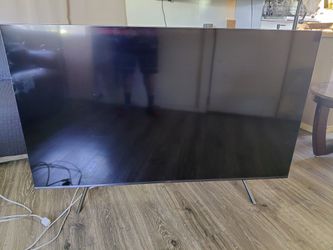 65" Samsung 4K Smart TV - UN65MU8000 (No One Connect Box)