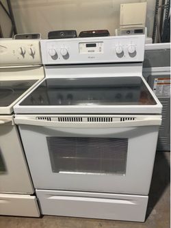Whirlpool stove white