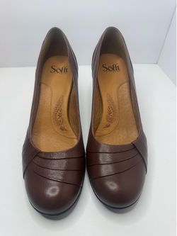 Sofft Brown Leather Pleated Round Toe Pumps Women's Size 9.5M