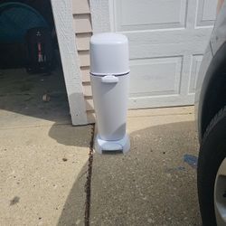 Diaper Genie