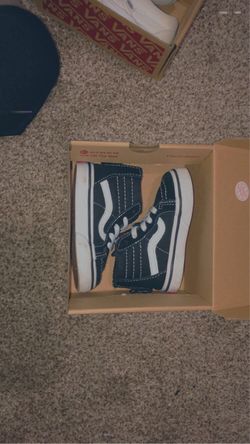 Vans toddler boy or girl size 5c Black & White good condition