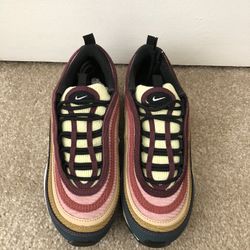Nike Air Max 97. Women’s Shoes.